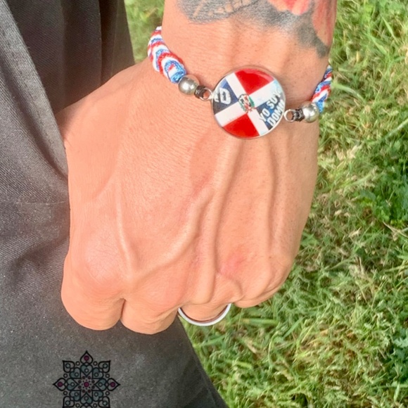 Men Patriot Bracelet-Adjustable Dominican Bracelet-Dominican Republic Flag - Picture 2 of 3